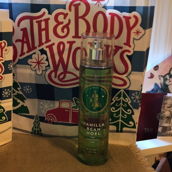 Bath and Body Works Vanilla Bean Noel (3 PC Set) - Picture 5 of 7